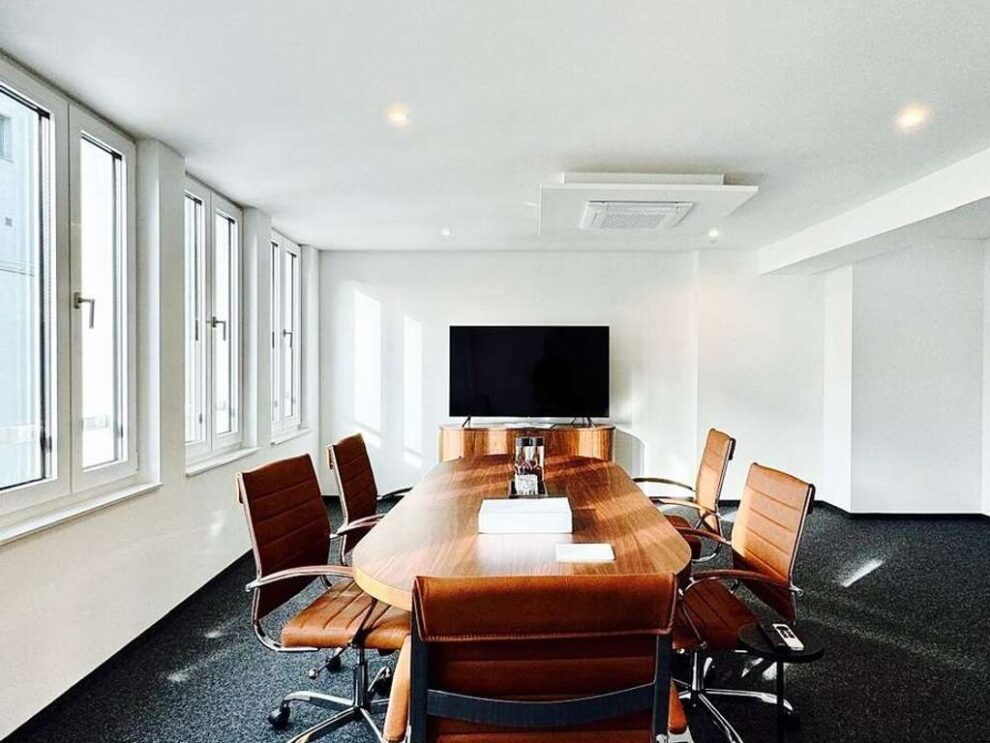 Ihr neues Büro im Herzen von Stuttgart – Marktplatz und Königstraße vor der Tür